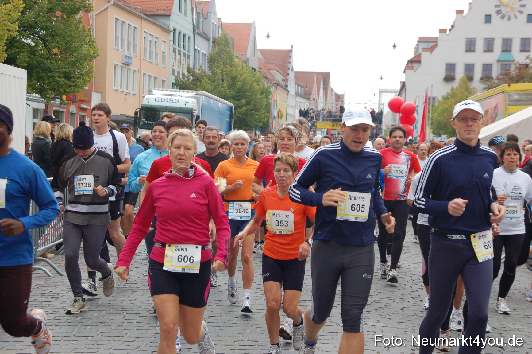 0057 Unterer Markt Neumarkt 2008